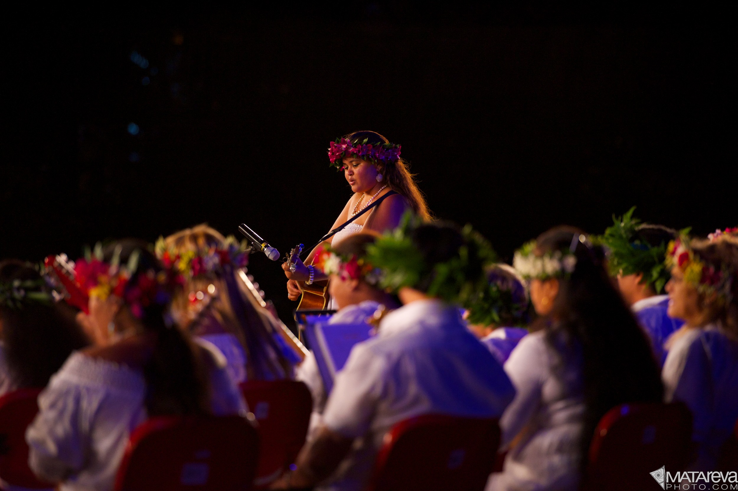 Heiva2013-E-TUPUNAUKULELE-056