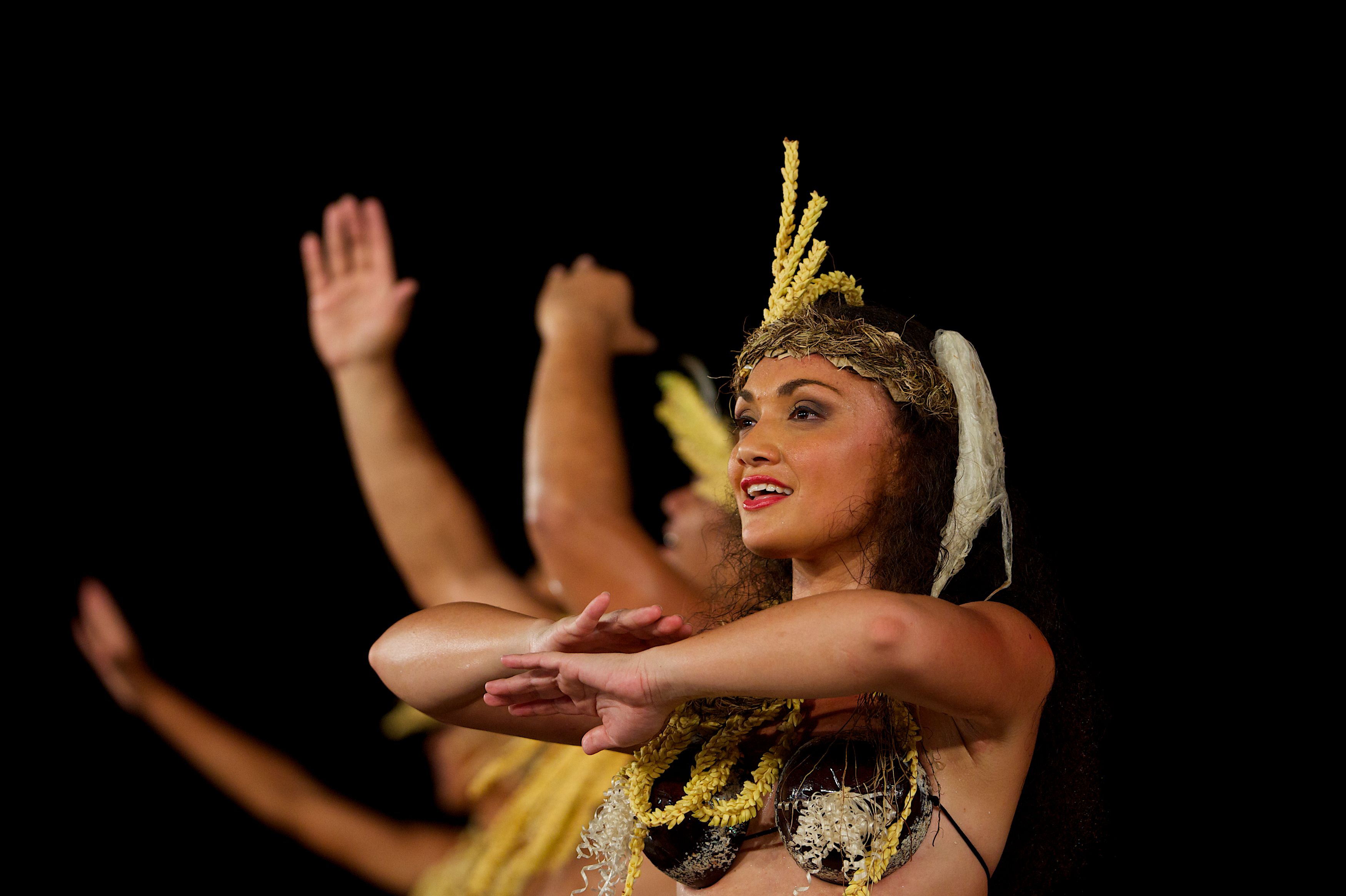 Heiva2012-temaeva-473