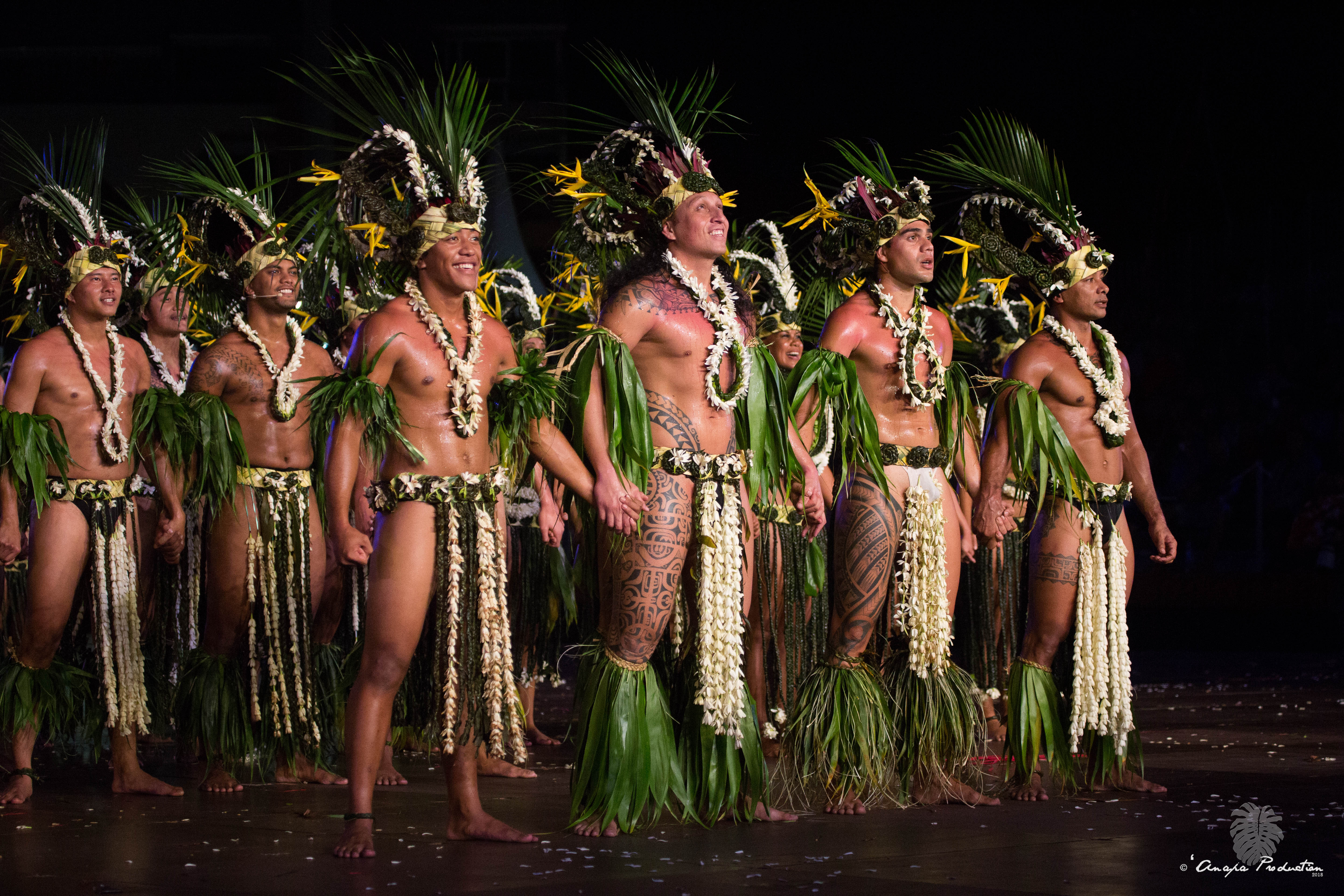 HURA TAU - 1er Prix – Prix Madeleine Moua – ‘Ori i Tahiti - CP Anapa production